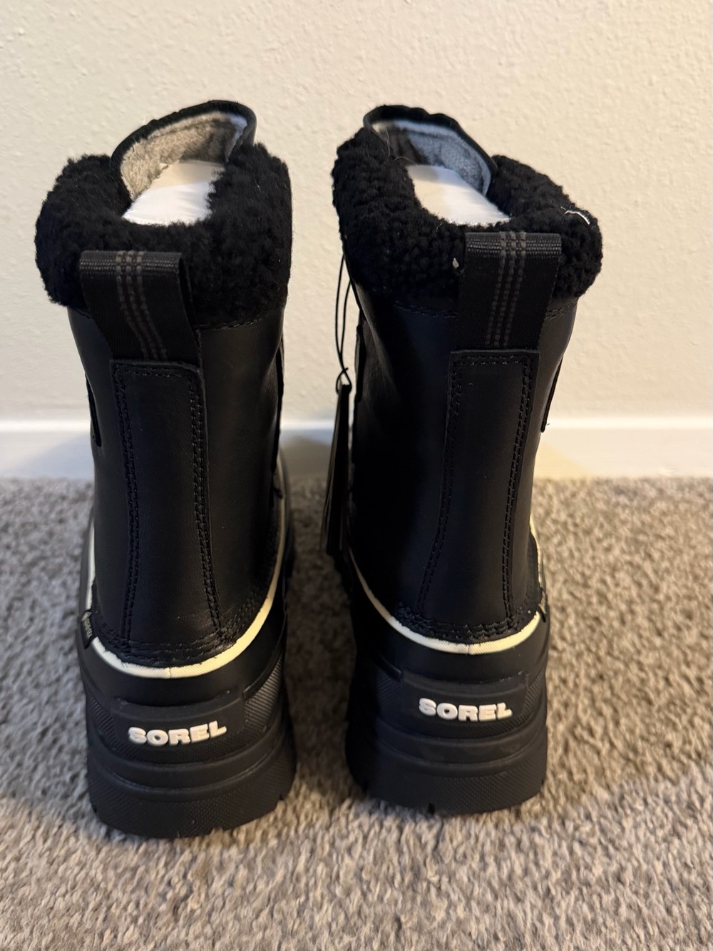 Sorel caribou callsign horizon - women’s size 9, black - Picture 4 of 6